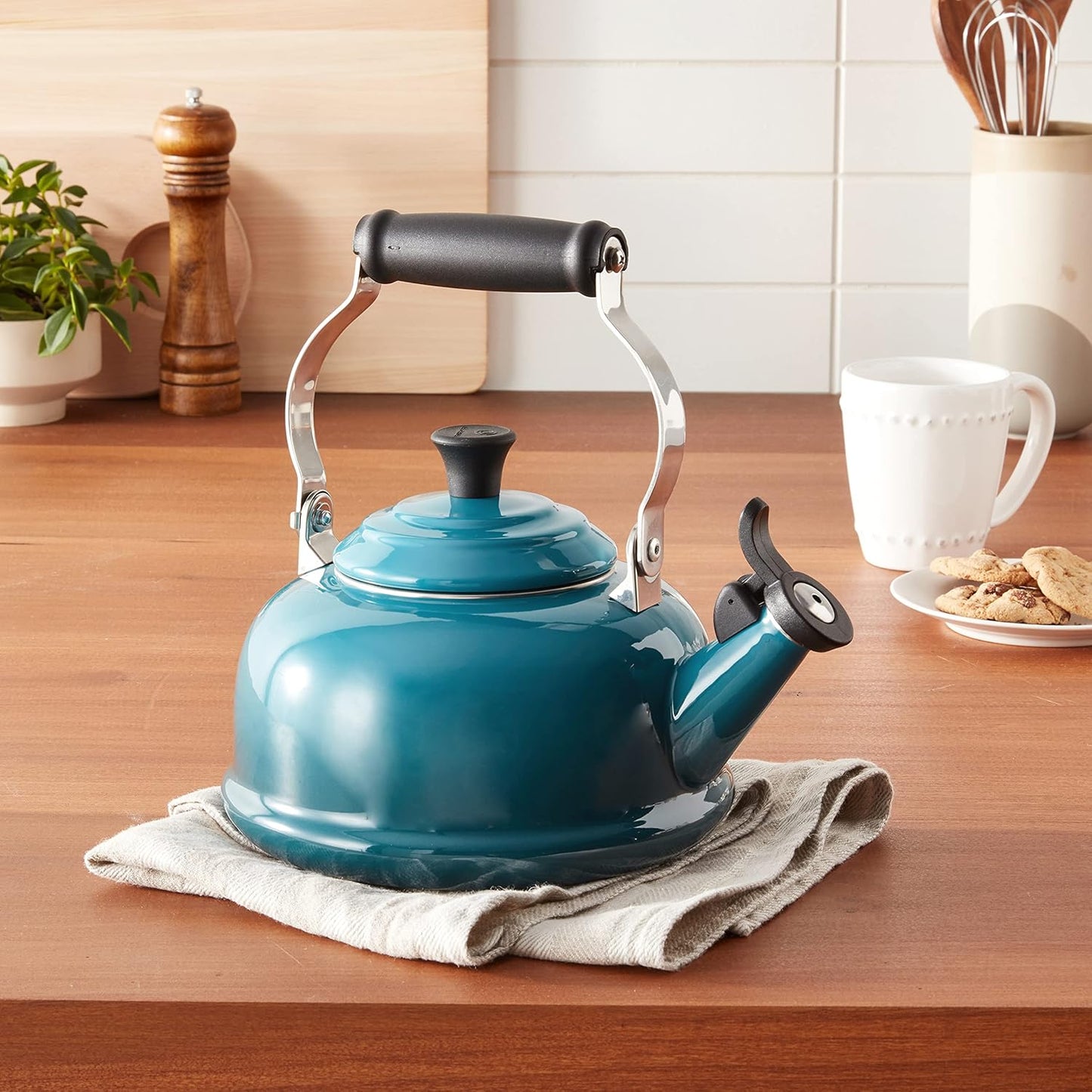 Le Creuset Enamel On Steel Whistling Tea Kettle, 1.7 qt., Cerise