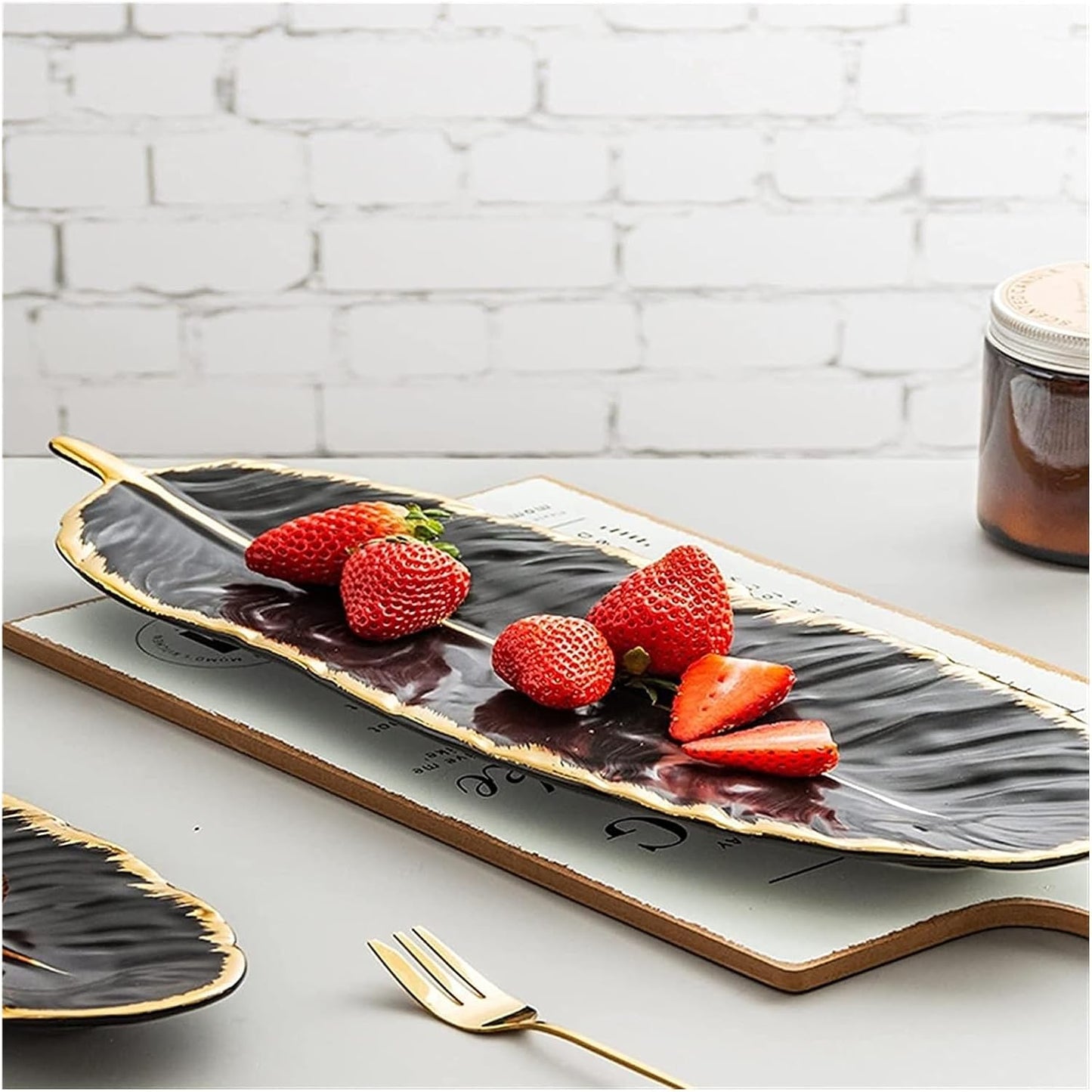 Fruit Bowls Ceramic Plate Fashion Feather Design Tray Tableware Accessories Dim Sum Fruit Plate Kitchen Dining Dish fruit Vegetable(Black,Small)